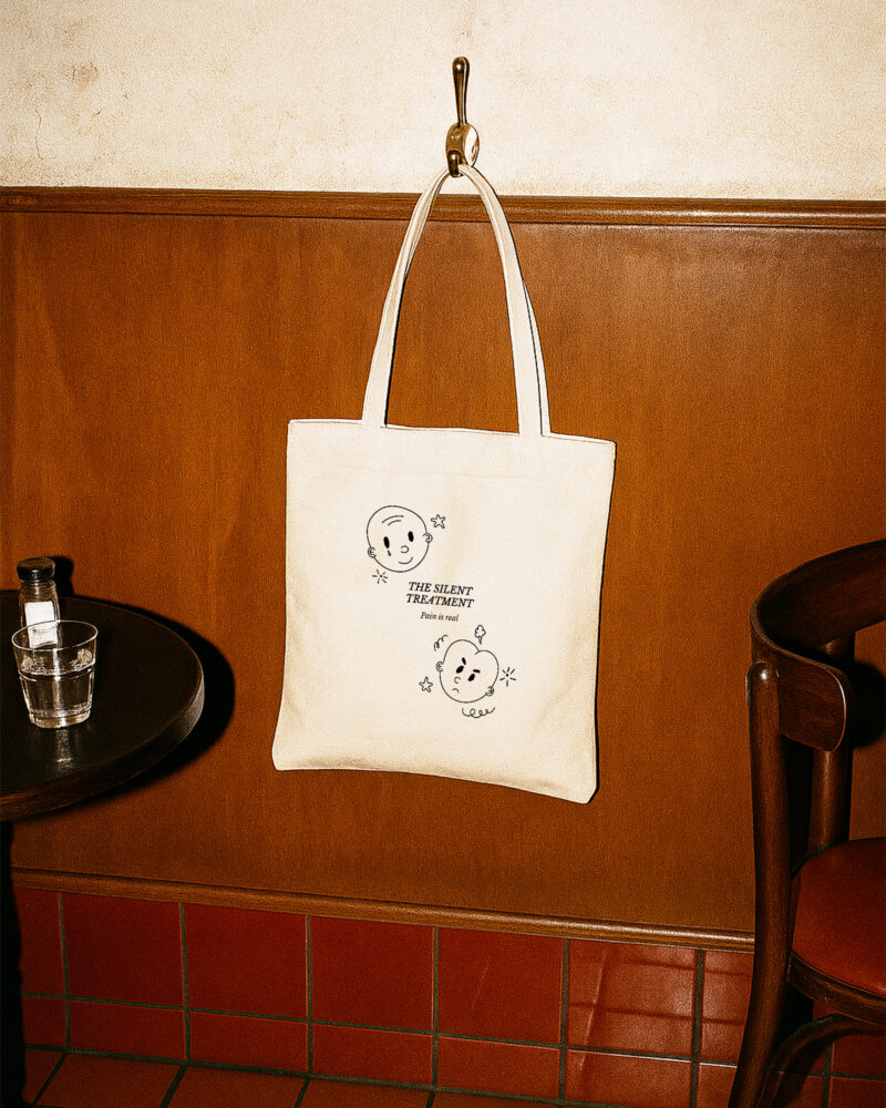 The Silent treatment tote bag